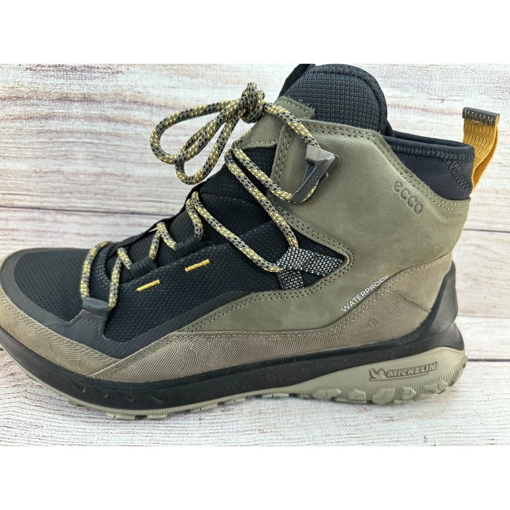 ECCO Ultra Terrain Waterproof Mid-cut Hiking Boot Mens Size 9-9.5 Tarmac Leather